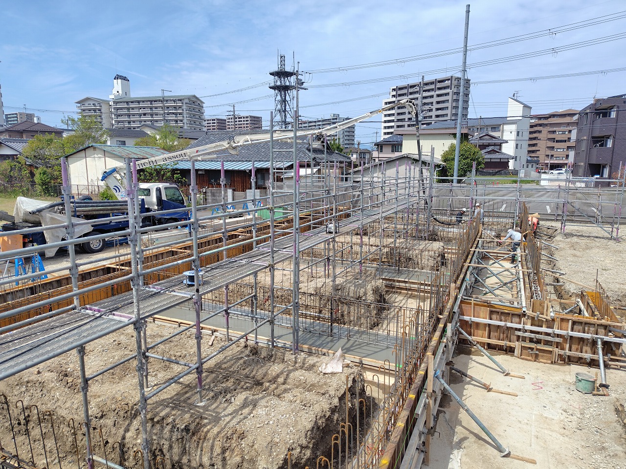 マンション新築工事　基礎